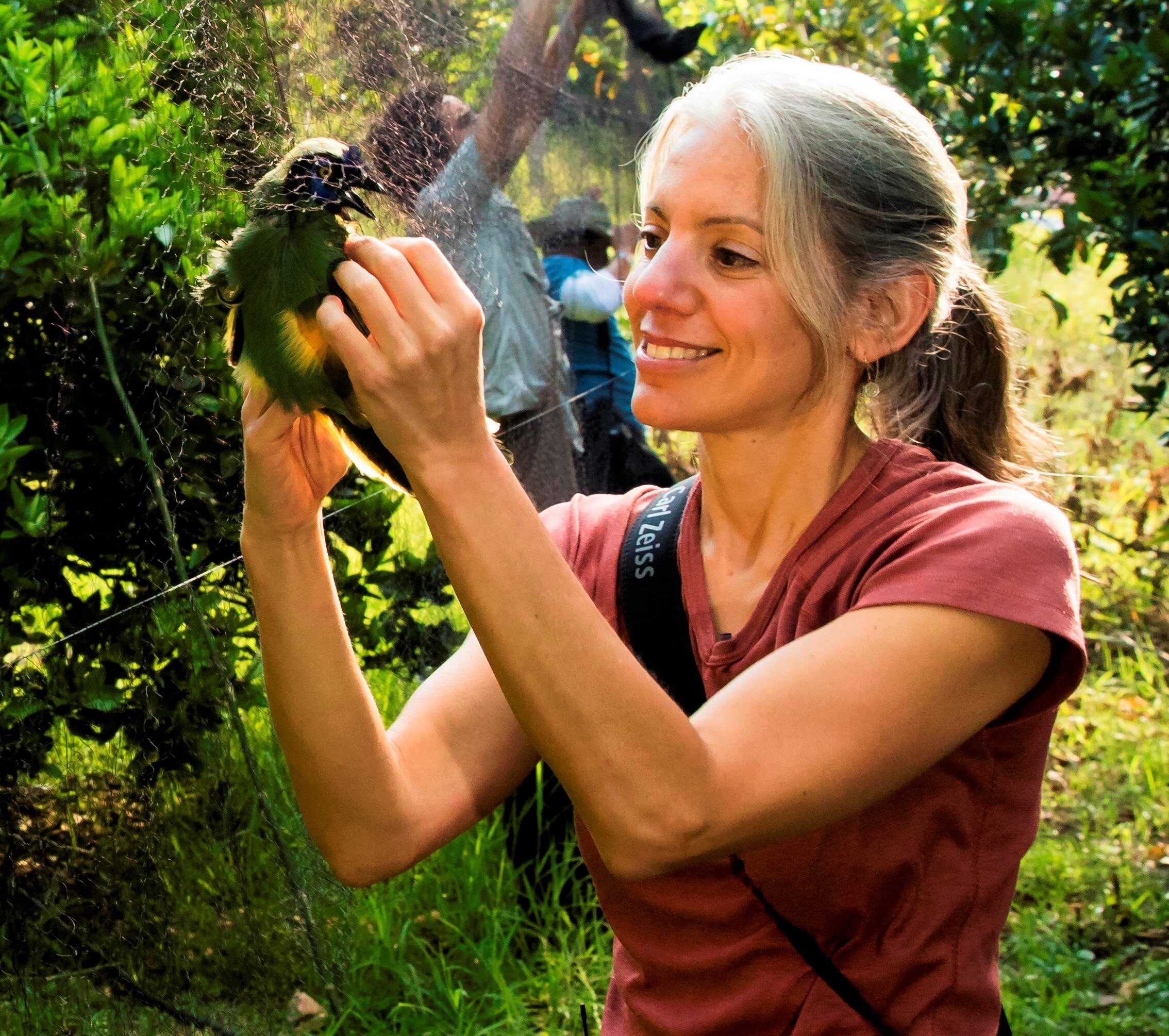 amanda in colombia1[11].jpg